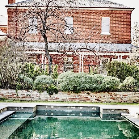 Ravenswood Homestead 外观 照片