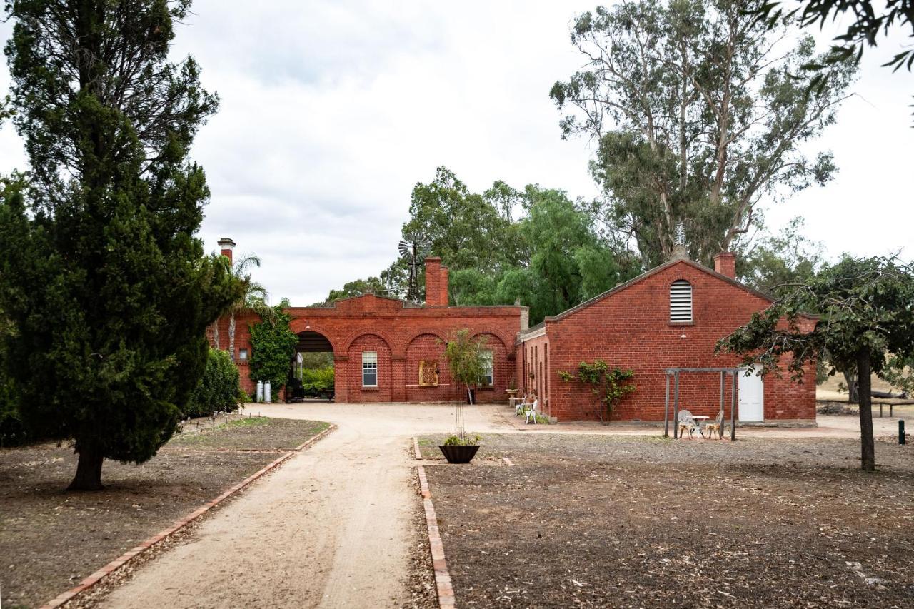 Ravenswood Homestead 外观 照片
