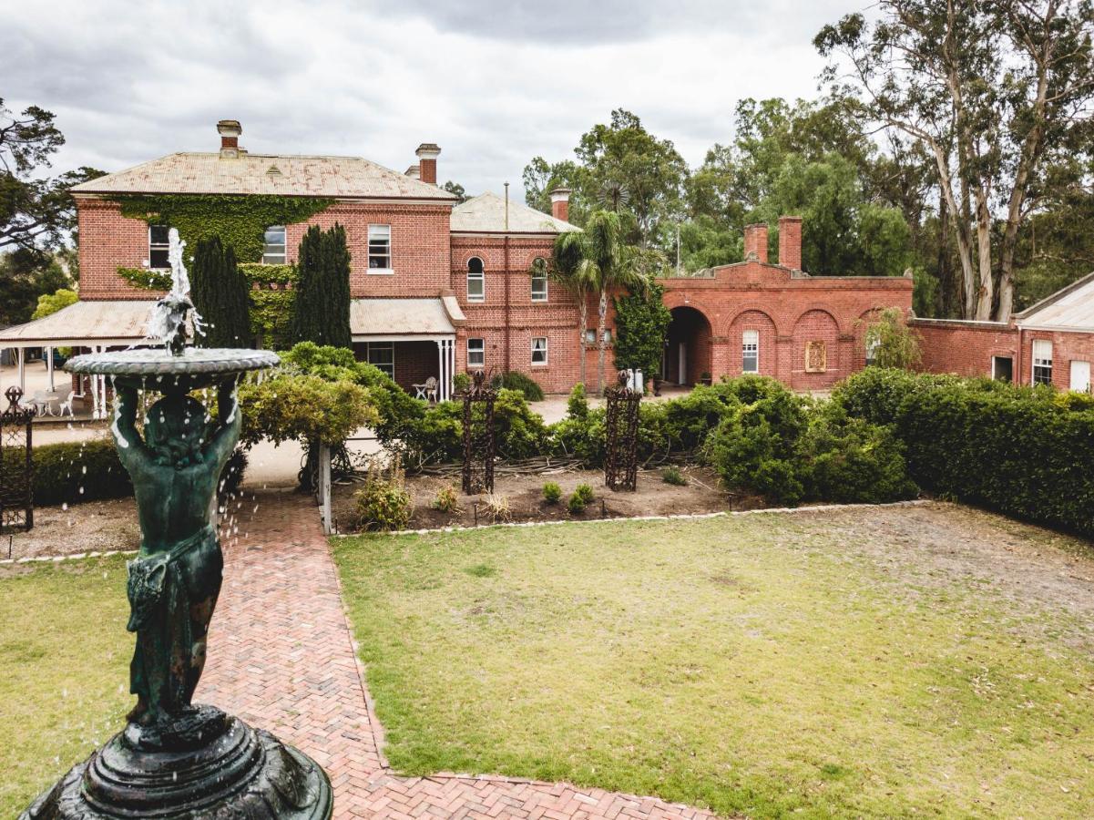 Ravenswood Homestead 外观 照片